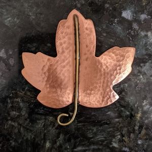 Vtg HMK Brooch
